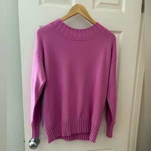 Lord&Taylor knit women’s sweater size large beautiful pink with stretch